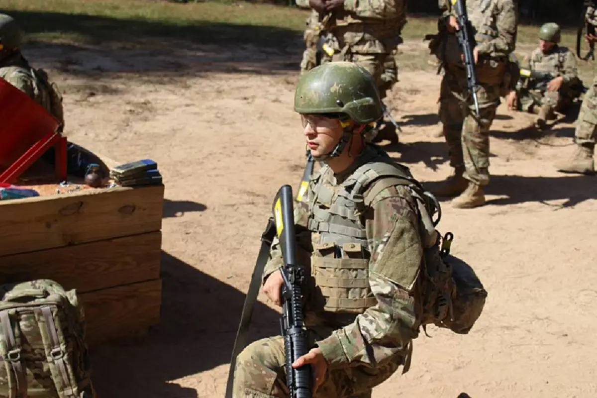 สุดยอด!!! เปิดใจ "สาวไทย" หนึ่งในกองทัพ "ทหารหญิงอเมริกา"  พร้อมเล่าเรื่องราวกว่าจะมาถึงจุดนี้  บอกเลยนับถือหัวใจเธอจริงๆ!!! 