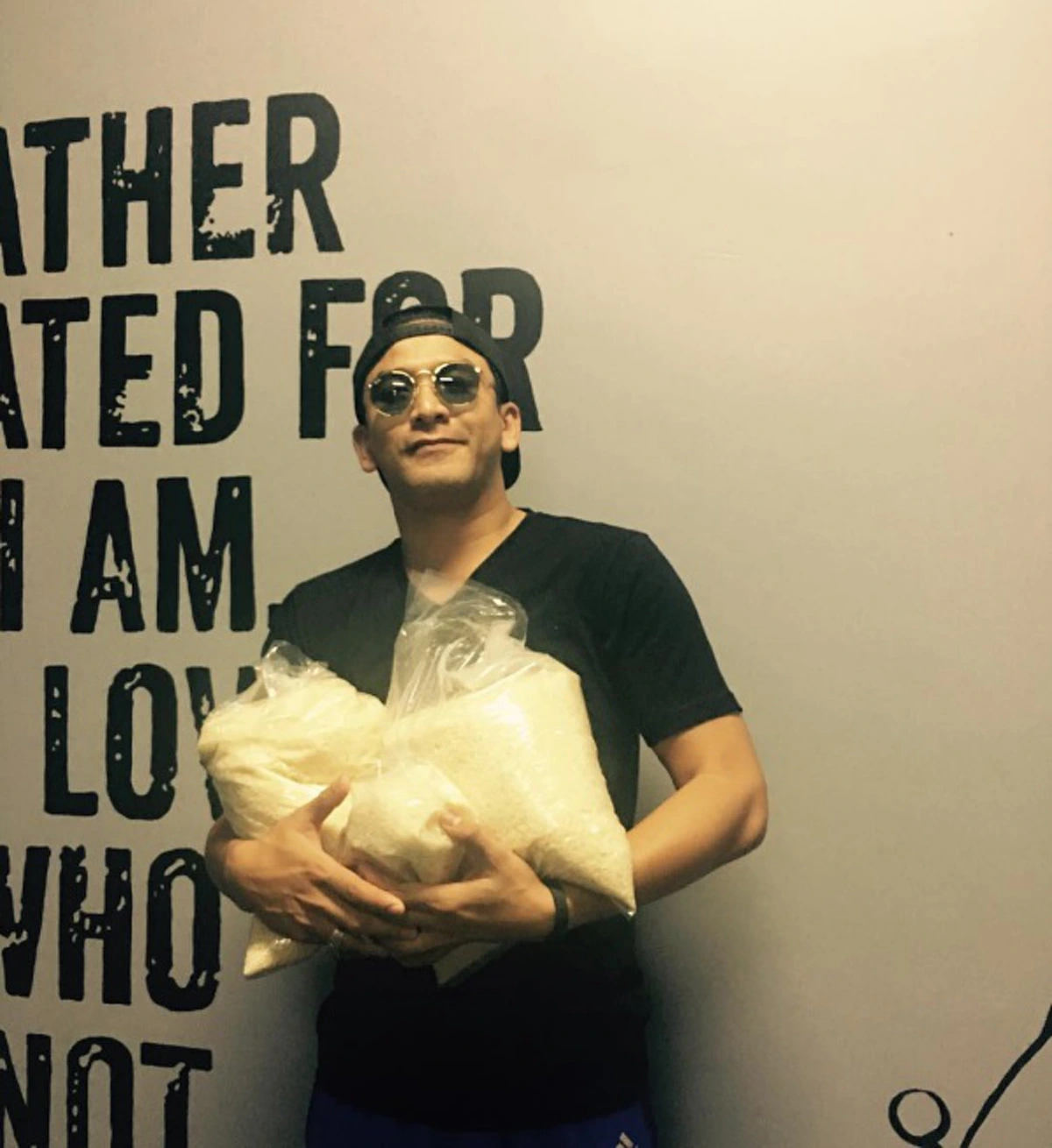 ได้ใจอีกแล้ว!! พระเอกป๋อโพสต์ IG ชวนชาวนานำข้าวขายตึกมาลีนนท์ (ช่อง 3) แฟนคลับชื่นชมไม่หยุดทำดีถวายพ่อหลวง