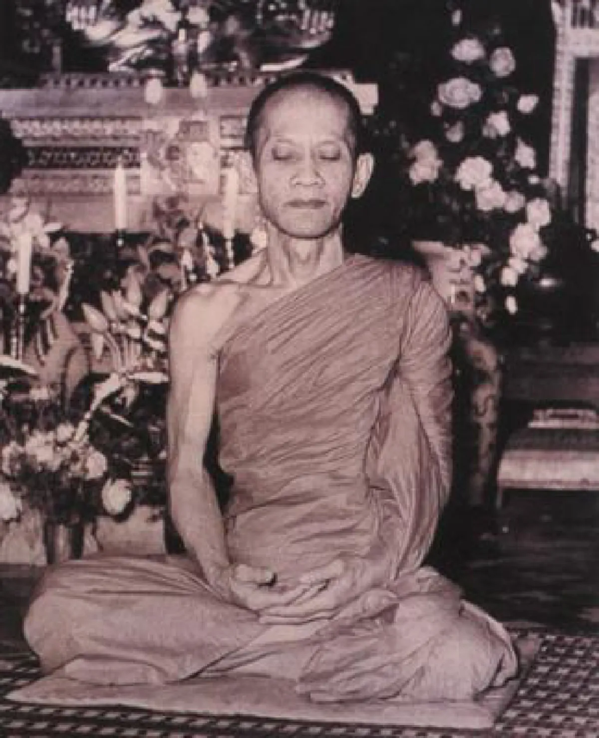 ทรงคุณค่ายิ่ง !! "พระเถระ-อริยสงฆ์" เทิดทูน "พระเจ้าอยู่หัวในพระบรมโกศ"อย่างไร แต่ละ"ประโยค-วลี"สุดประทับใจ 
