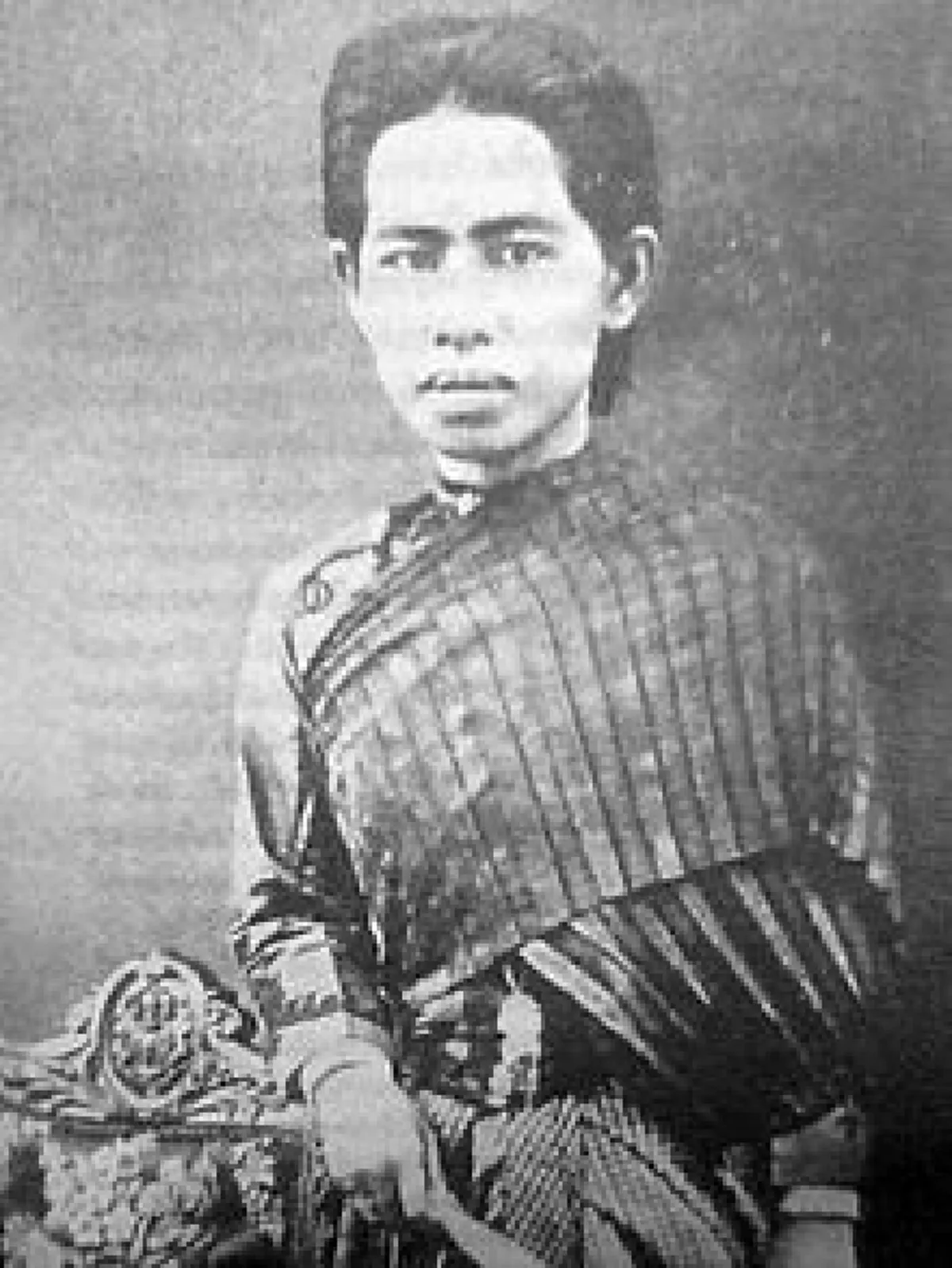 ย้อนอดีต! "รักแรกของพุทธเจ้าหลวง ร.๕ กับ เจ้าคุณจอมมารดาแพ" (เจ้าคุณพระประยูรวงศ์ )