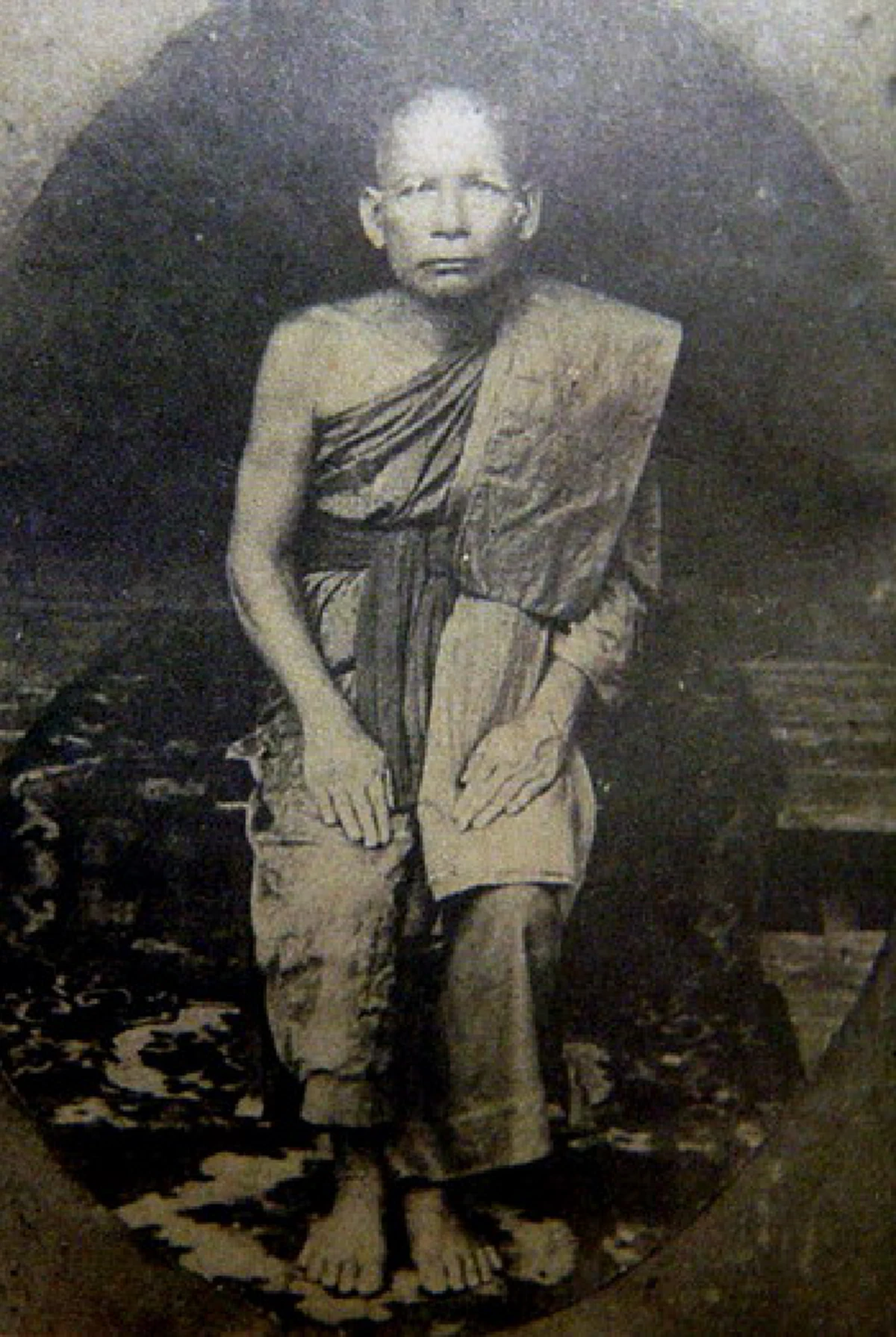 พระกริ่ง พระชัยวัฒน์ วัดชนะสงคราม พระเครื่องที่นำปลุกเสกโดยสังฆราชแพเกจิดังแห่งยุคสมัยร่วมส่งพลัง  ให้แก่ทหารไทยร่วมรบในสงครามอินโดจีน