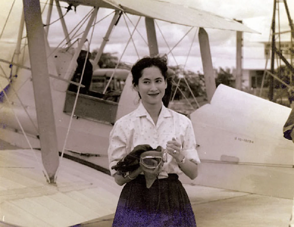 เจ้าฟ้าพระอาจารย์...เรื่องเล่าจากศิษย์ในพระองค์ ทรงเป็นพระอาจารย์ที่งดงาม ทั้งสิริโฉม พระสุรเสียง  ทั้งมากด้วยพระปรีชา จนทำเอา นศ. อึ้งตะลึง