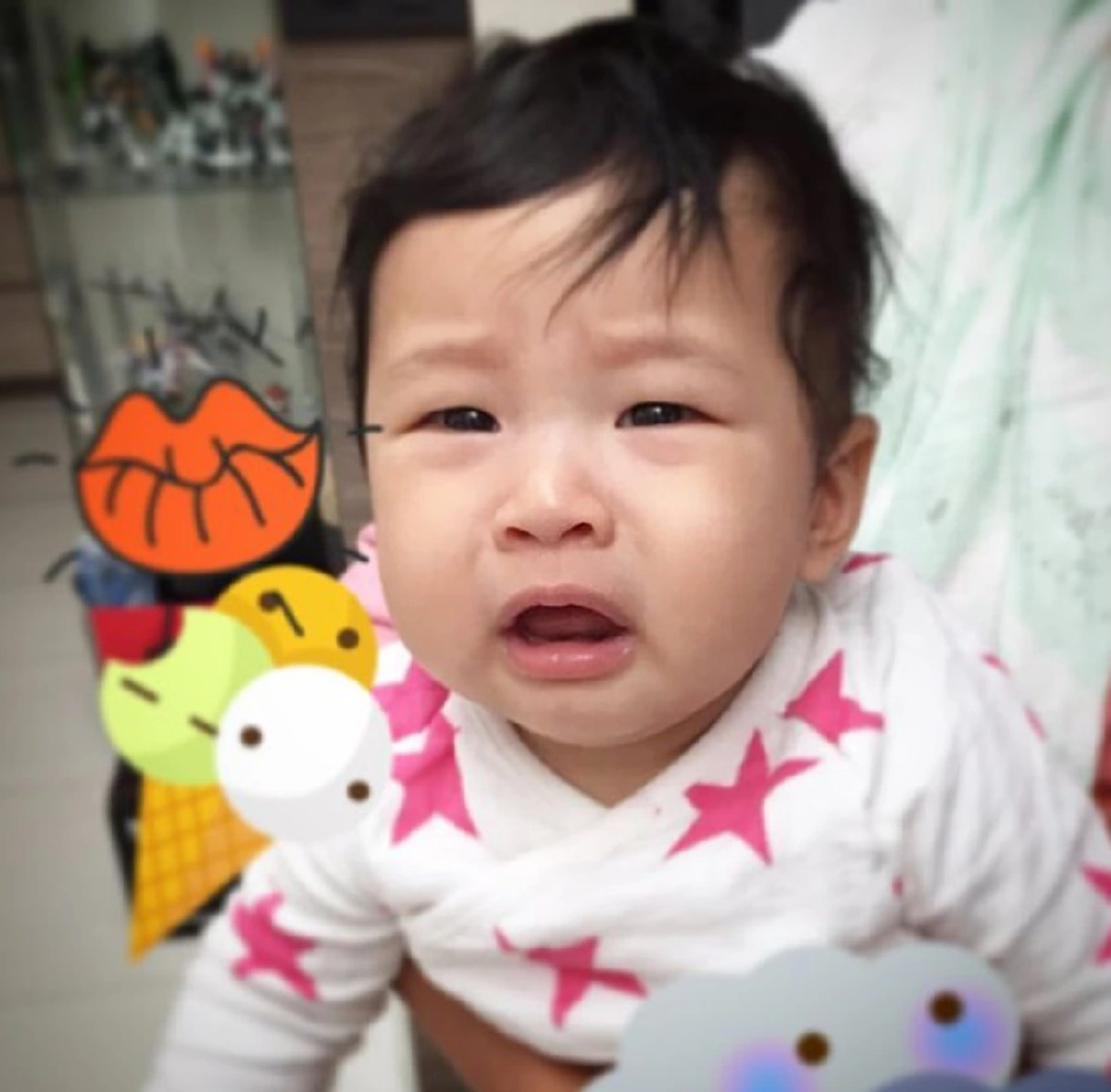 ลูกไม้หล่นใต้ต้น!!! 10 ลูกดาราขวัญใจประชาชน แห่งปี 2559 ที่ใครเห็นก็ต้องบอกเป็นเสียงเดียว...อุ๊ย น่าร้ากก!!!