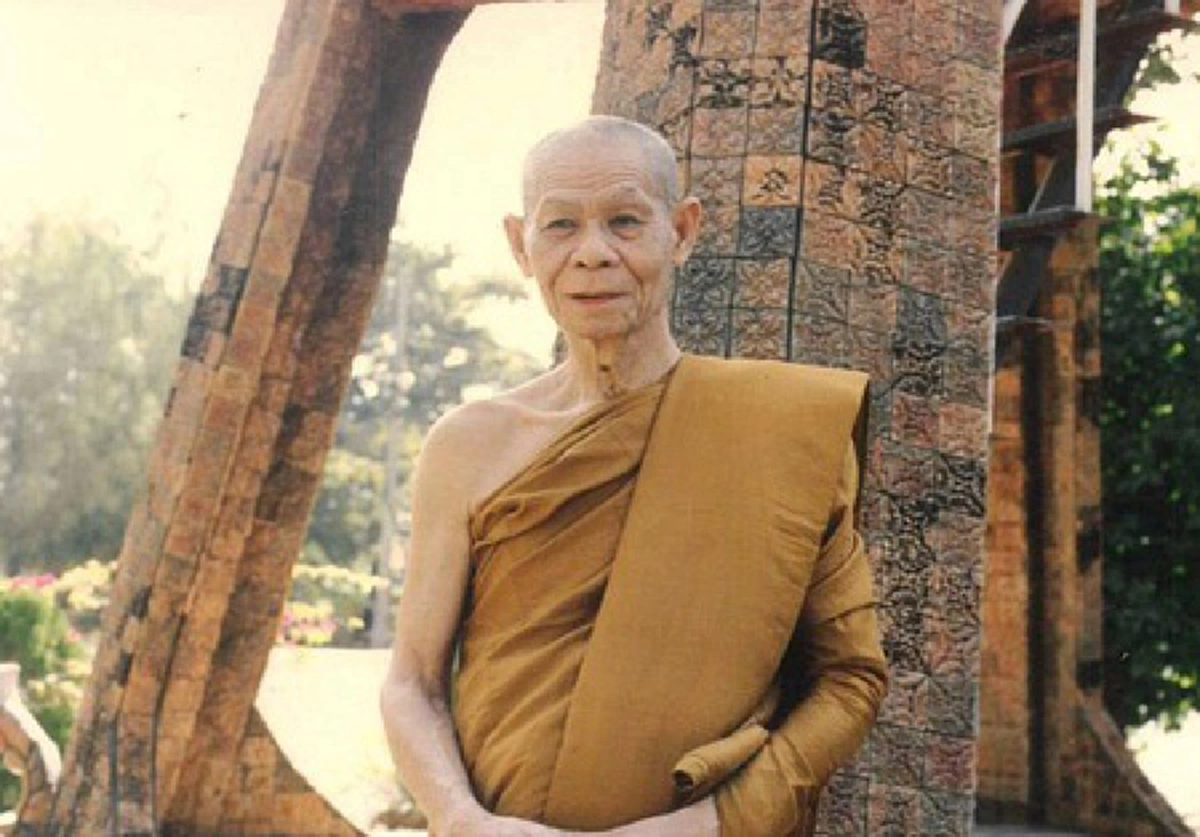 เพราะสงสาร "เจ้าพ่อปู่" จับใจ!! หลวงพ่อพุธจึง "ฌาปนกิจ" ส่งกลับสวรรค์ให้ซะเลย!!
