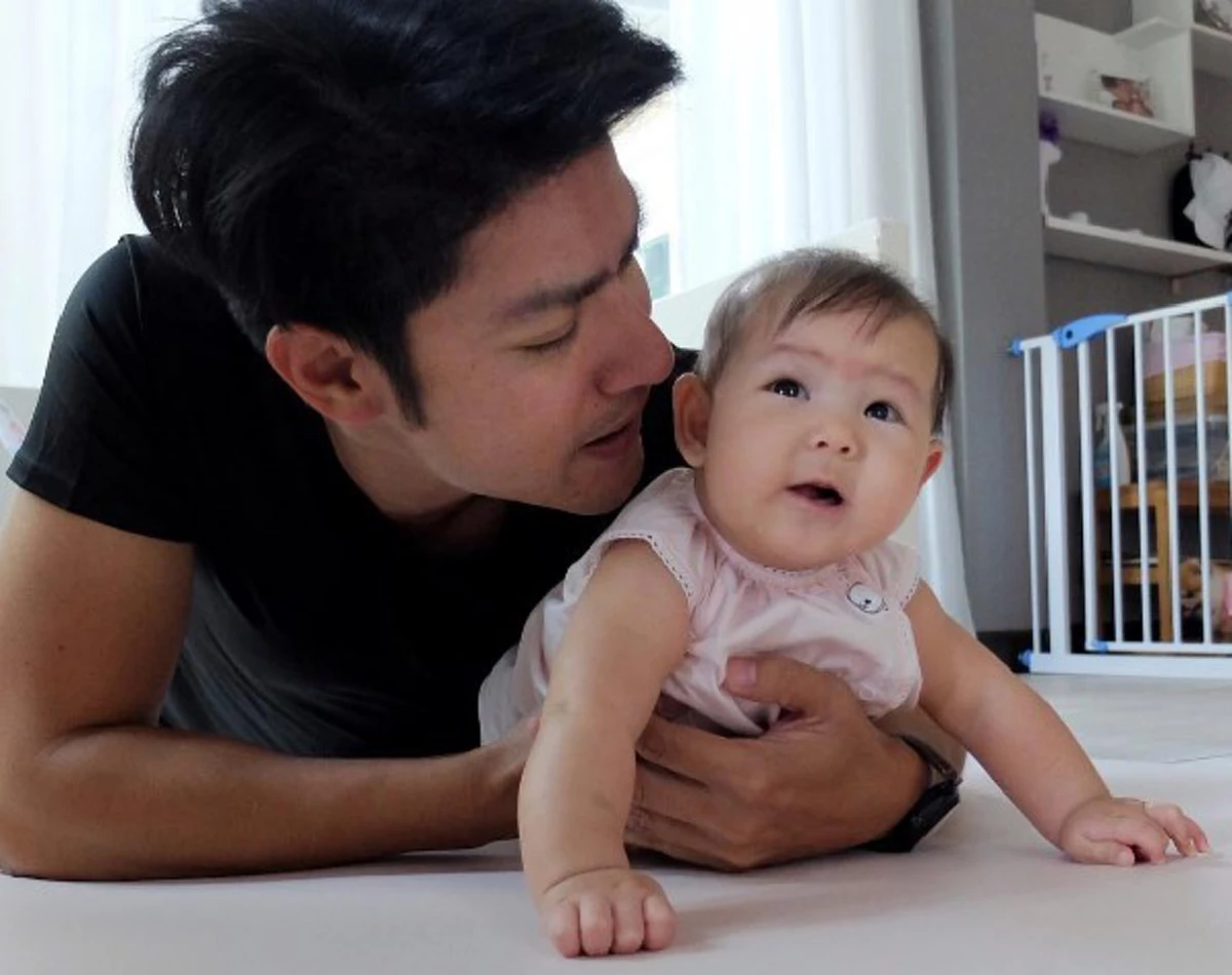 ลูกไม้หล่นใต้ต้น!!! 10 ลูกดาราขวัญใจประชาชน แห่งปี 2559 ที่ใครเห็นก็ต้องบอกเป็นเสียงเดียว...อุ๊ย น่าร้ากก!!!