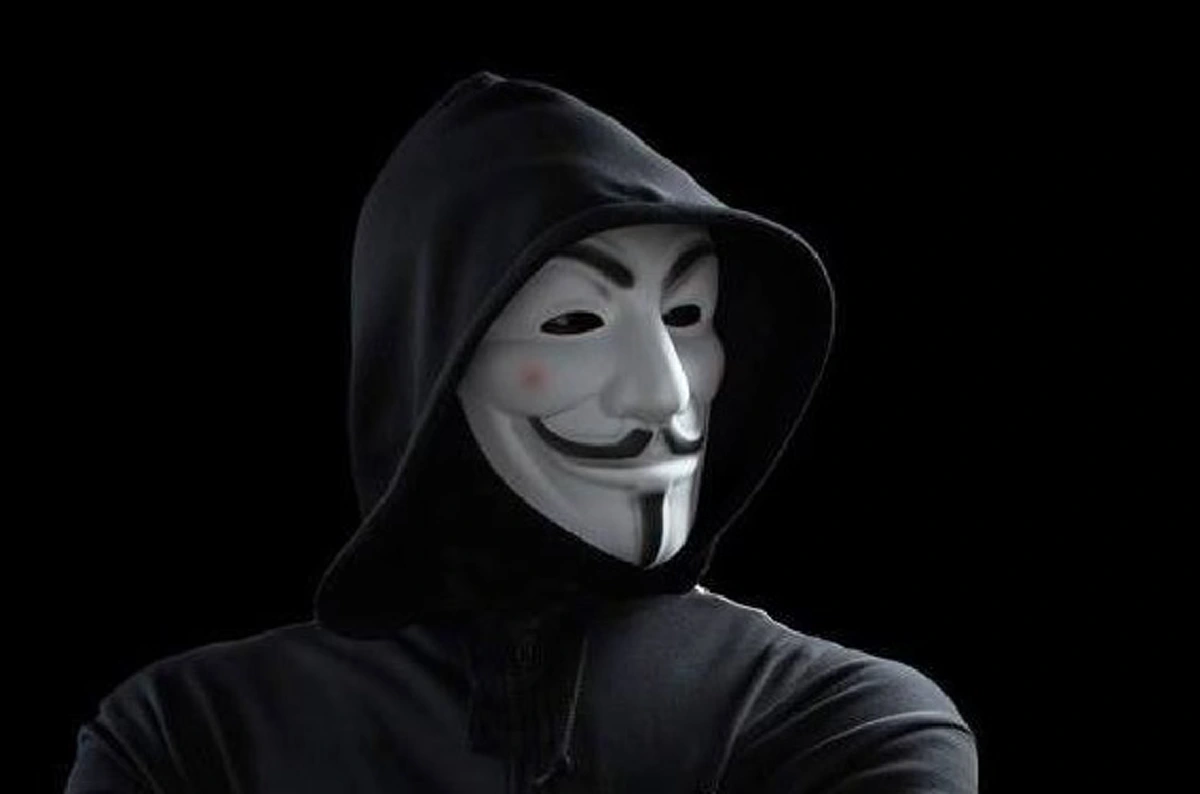 นายกฯลุงตู่สั่งลุย!! สู้ไม่ถอยกลุ่มต้านพ.ร.บ.คอมพิวเตอร์ หรืออีกนัย พวกจ้องล้มรบ. -คสช.???