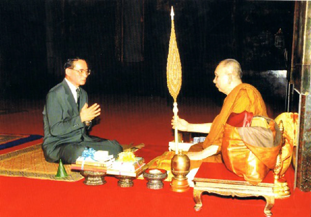 "ในหลวงรัชกาลที่ ๙ ทรงถาม ... สมเด็จพระญาณสังวรฯ ตอบ"!! ปุจฉา-วิสัชนาธรรมครั้งประวัติศาสตร์ระหว่าง "สองธรรมราชา" ที่คนไทยทั้งประเทศต้องอ่าน!!