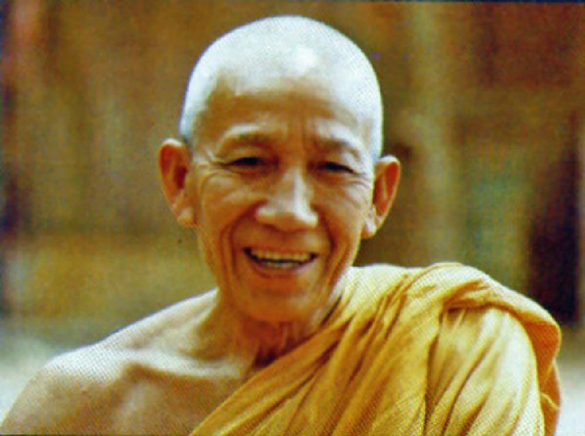 หมอรักษากายของพระด้วยการให้ยา...พระก็รักษาใจของหมอด้วยการให้ธรรม!! คำพูดของ "หลวงพ่อเทียน" ที่ทำให้นายแพทย์คนหนึ่งตาสว่างไปทั้งชีวิต!!