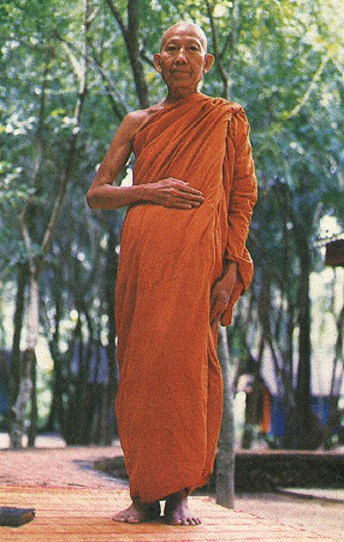 "ไม่พอใจล่ะสิ... เจ้าตกนรกแล้ว... ทำบุญก็ไม่ได้บุญหรอก"!! คำพูดประชดของภรรยาที่ทำให้ชายคนหนึ่งกลายเป็น "ปรมาจารย์ด้านการเจริญสติ"!!
