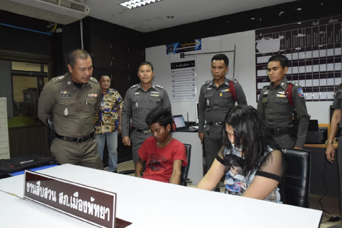 อีกแล้ว!!ตร.รวบกะเทยโหดเมืองพัทยาชกหน้า "หนุ่มรัสเซีย" ก่อนปลดสร้อยคอ1.7แสนหนี สารภาพขายสร้อยแบ่งเงินเรียบร้อยแล้ว!!