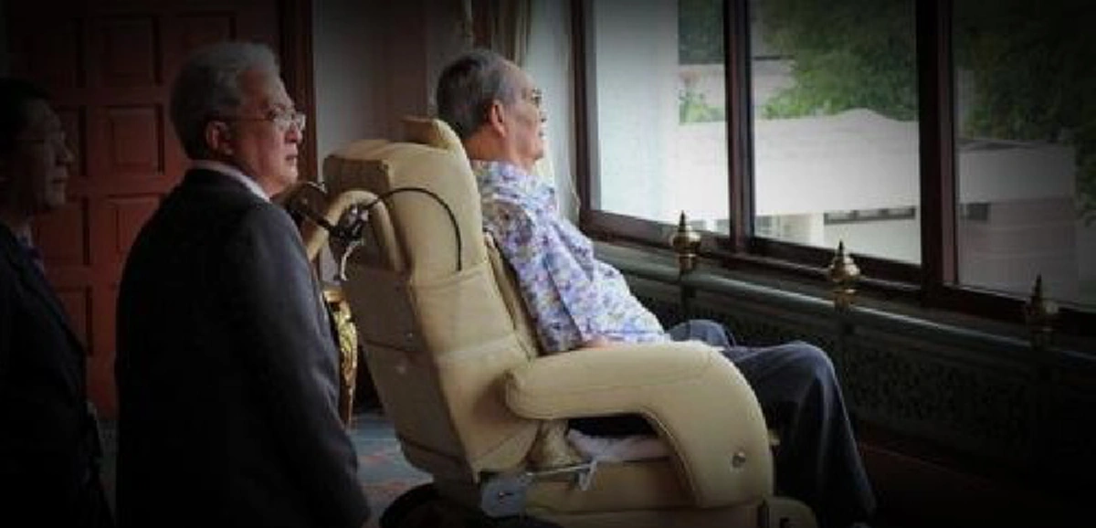  เพราะพ่อทรงสอนให้เราทำเพื่อประชาชน...แม้ในยามประชวร "สมเด็จพระเทพฯ" ยังคงทรงงาน ตามรอยพระบาท "ในหลวง ร.๙" พ่อผู้ไม่เคยทิ้งประชาชน