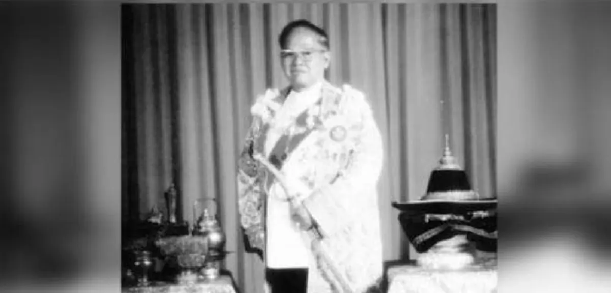 เป็นพระมหากรุณาธิคุณสูงสุด !!! สมเด็จพระเจ้าอยู่หัว รัชกาลที่10พระราชทานน้ำหลวงอาบศพโกศมณฑปหีบขาวลายทอง"ขวัญแก้ว"รับไว้ในพระบรมราชานุเคราะห์