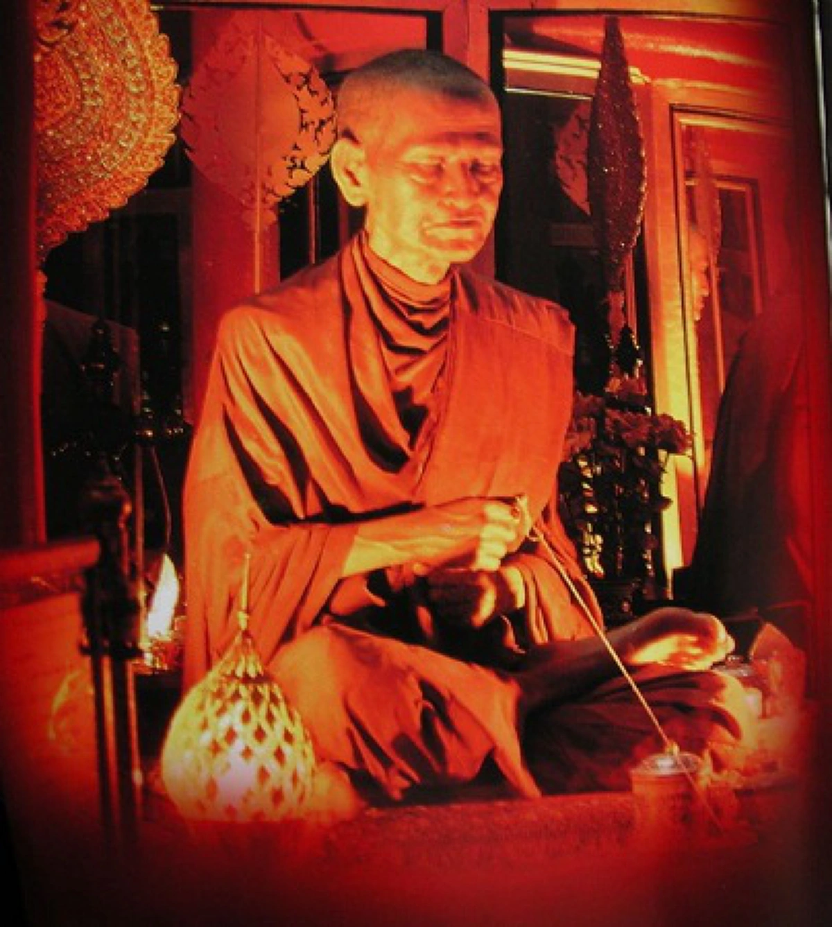 ขอสามคำ...เจอมนตร์ดำไม่ต้องกลัว!! เพราะคุณไสยมนตร์ดำที่ว่าแน่...ยังพ่ายแพ้ให้แก่ "สามคำสั้น ๆ" ของสมเด็จโต!!