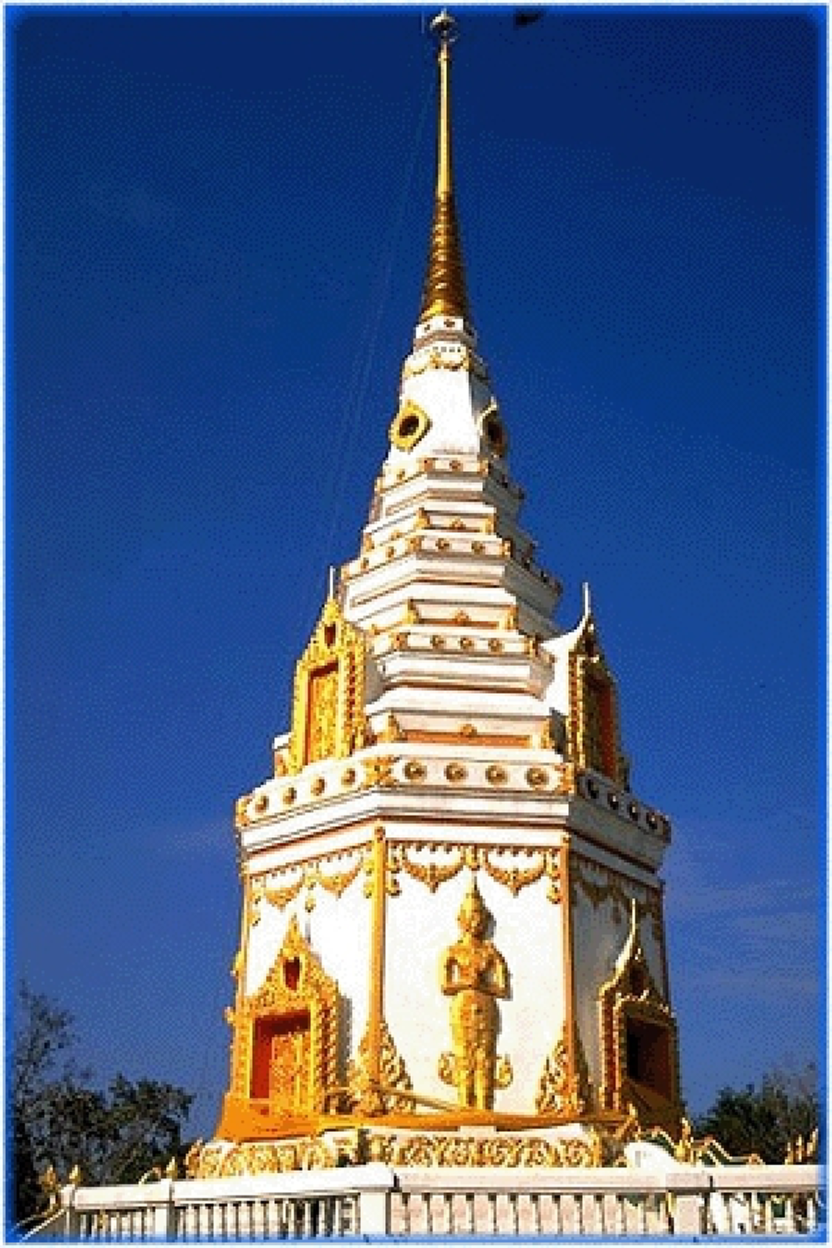 สักการะพระธาตุ...ที่จังหวัดนครพนมเพื่อเสริมมงคลแก่ชีวิต ไหว้ตามวันเกิดทั้ง 7 วัน !!