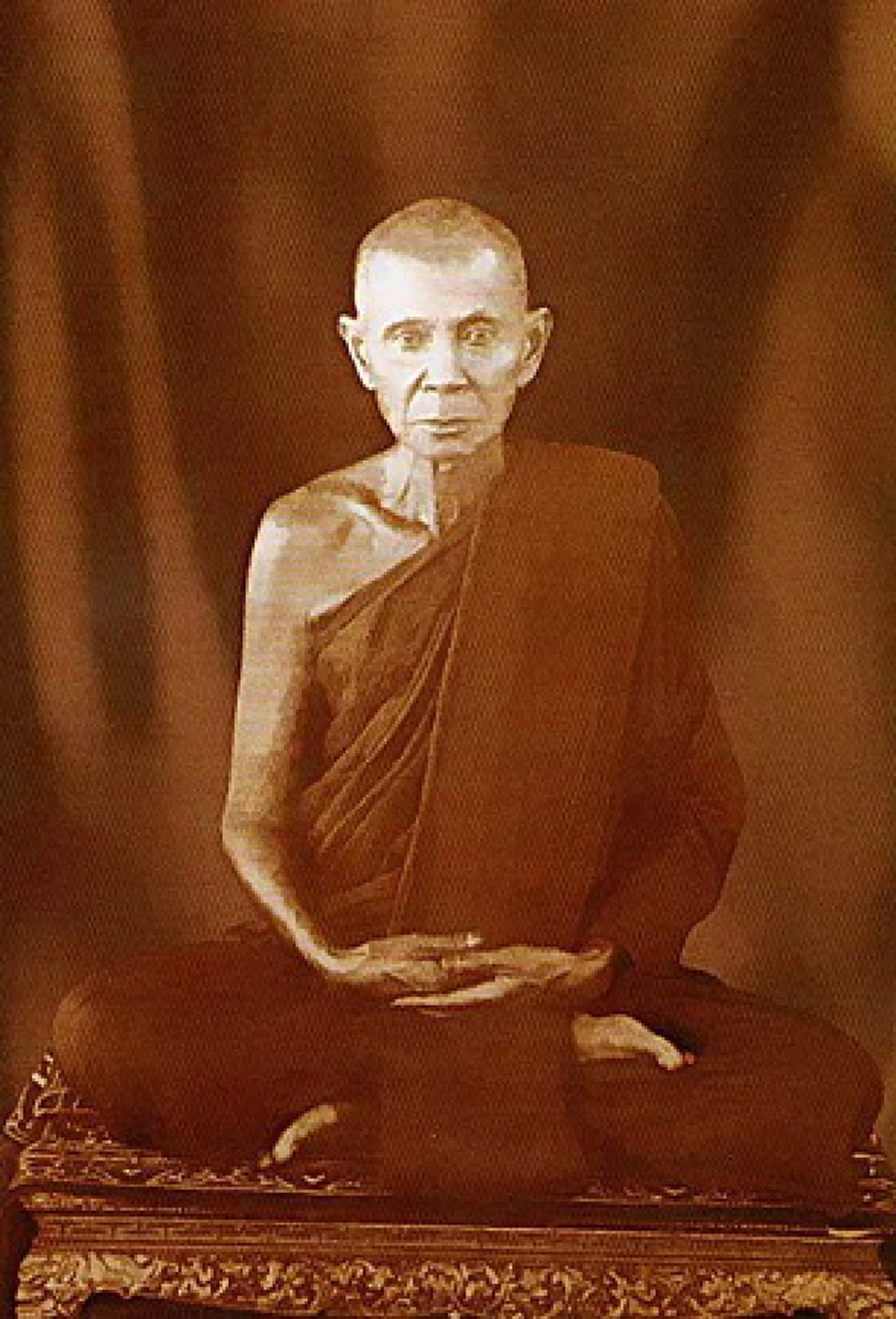 ลงเอยด้วยดี!! ... "ท่านพ่อลี" ช่วยเปลี่ยนใจ "สมเด็จฯ อ้วน" ให้เลิกต่อต้านพระป่าสายหลวงปู่มั่น!!