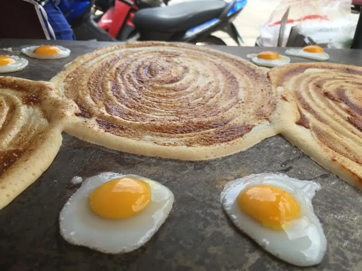 เฮ้ย จริงดิ!! สาวสุรินทร์ ทิ้งงานบริษัท ขายโตเกียว มีรายได้ เดือนละ 2 แสน แถมอร่อย จนต้องแจกบัตรคิว!!