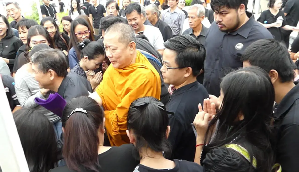 "เจ้าคุณธงชัย" ร่วมเป็นประธานพิธีสงฆ์บำเพ็ญพระราชกุศลถวายแด่ "ในหลวง ร.9" พร้อมเปิดอาคารพิพิธภัณฑ์กษัตริย์เกษตร