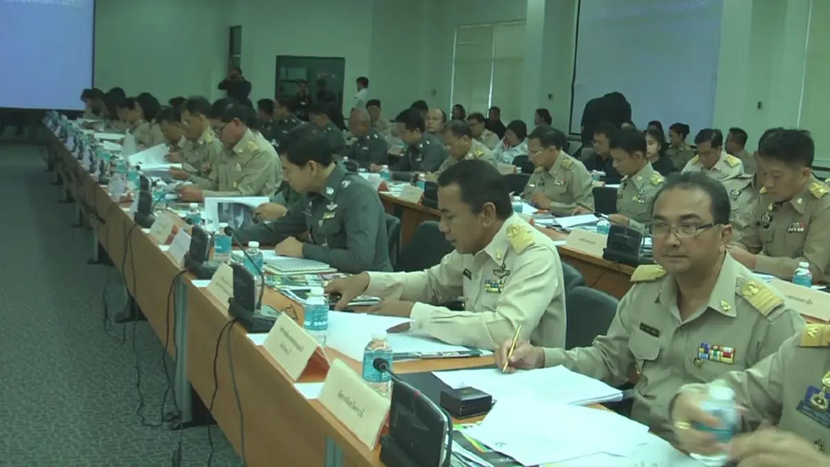เตรียมความพร้อม!! ผู้ว่าฯกระบี่นำข้าราชการซ้อมพิธีรับเสด็จฯ "สมเด็จพระเจ้าอยู่หัว ร.10"  นับเป็นพระมหากรุณาธิคุณอย่างหาที่สุดมิได้!!