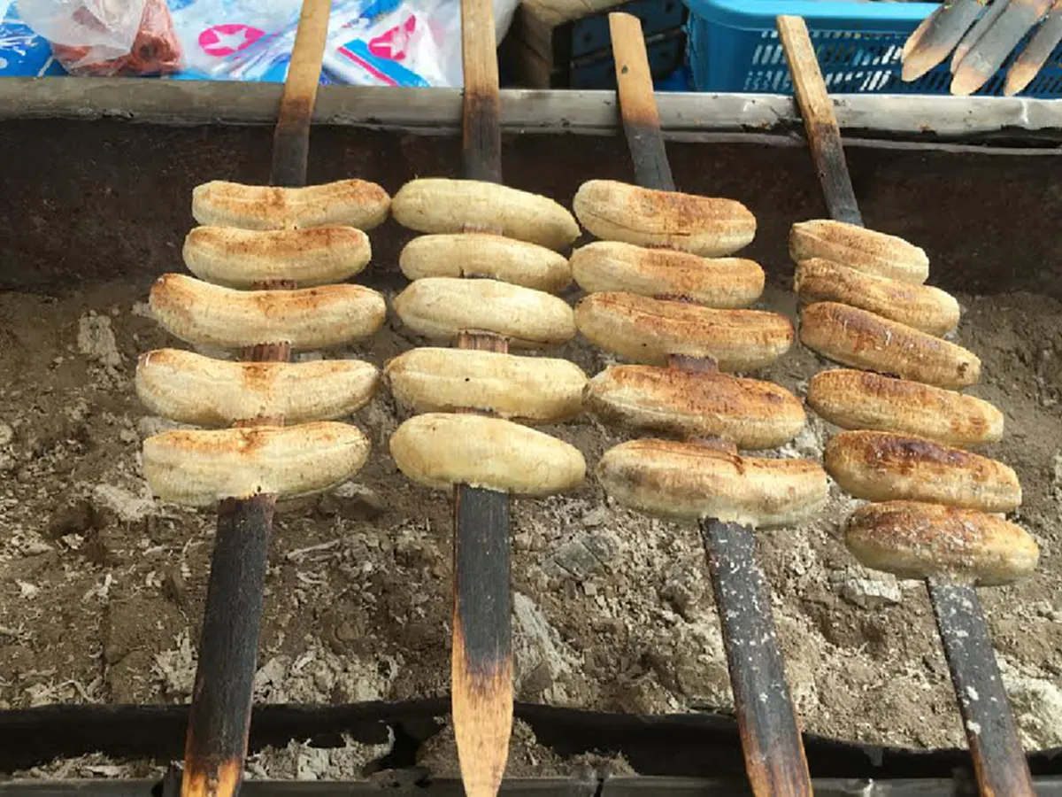 พระเจ้าช่วย..กล้วยปิ้ง!! อาชีพ กล้วยๆ แต่รายได้ไม่กล้วย รู้ตัวเลขแล้ว สะเทือนใจมนุษย์เงินเดือน!!