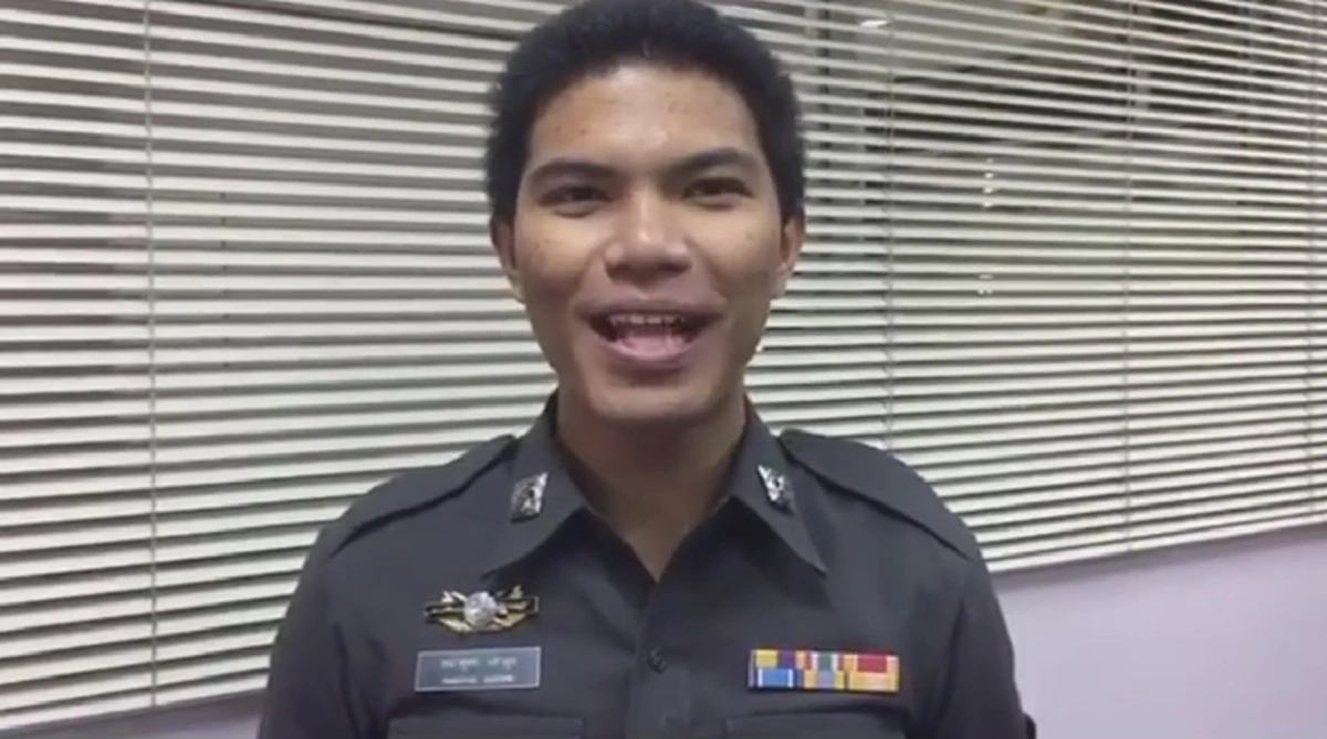 ได้ใจไฟกระพริบ!!! ก้นบึ้งชีวิต"วินนี่" ตำรวจหนุ่มหวานสายฮา บอกทุกวันนี้ทำทุกอย่างให้ปชช.มีความสุข แม้โดนติพฤติการณ์ไม่เหมาะห่วงหนักครอบครัวไม่ปลื้ม!!?!!