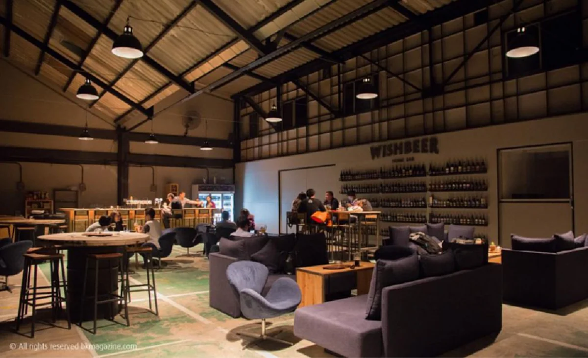 เย็นนี้มีที่ไปกันยัง!!! นี่คือ 17 ร้านเบียร์ที่ดีที่สุดของกรุงเทพฯ บรรยากาศเหมาะแก่การชนแก้วยิ่งนัก