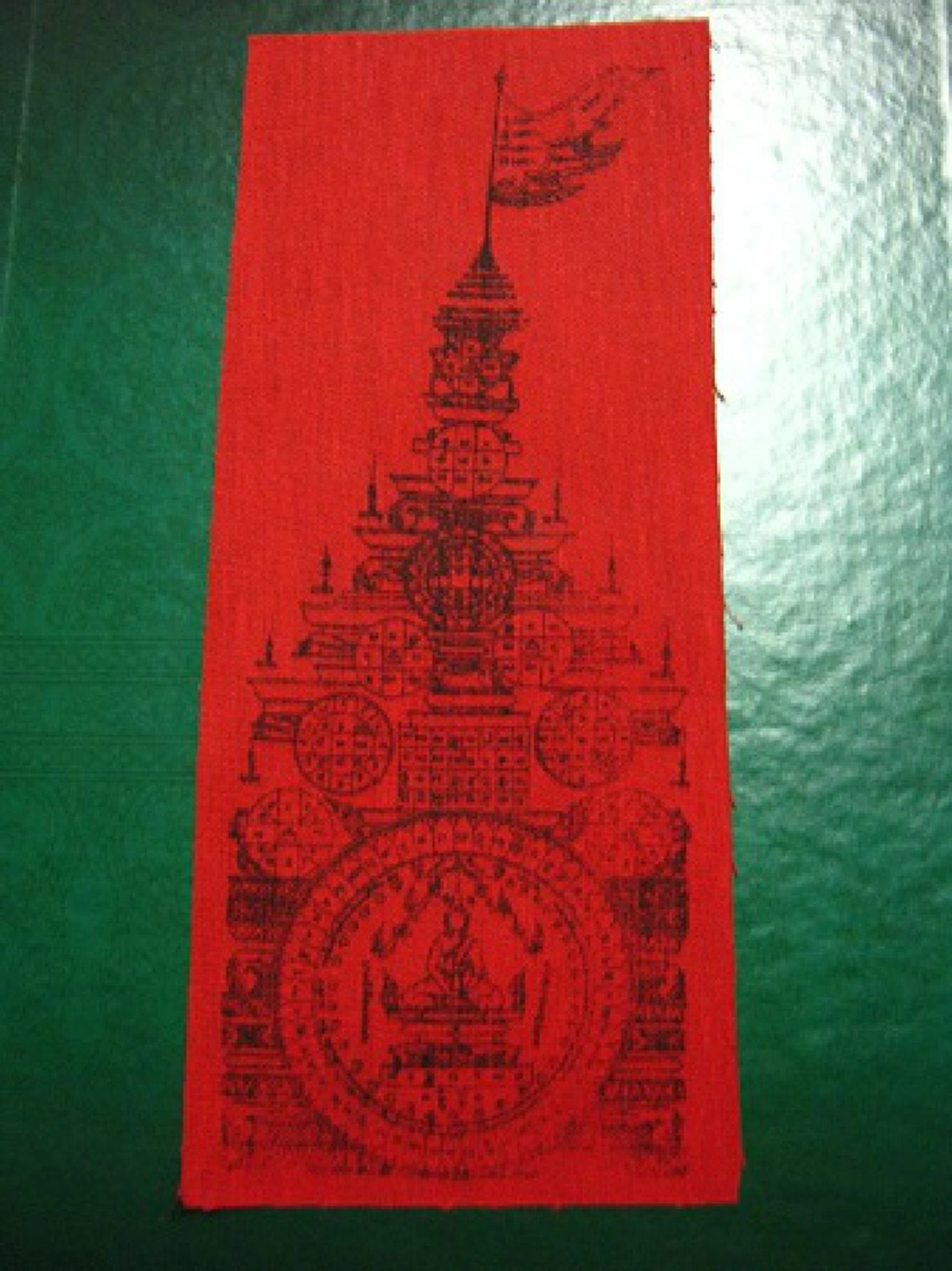 ยิ่งกว่า The Walking Dead!! หลวงพ่อฤๅษีลิงดำเล่าประสบการณ์เจอ "ผีปอบ" วิ่งกันเพ่นพ่าน ... ต้องใช้ "ผ้ายันต์แดง" ไล่ ปอบตัวไหนเห็นก็กลัว!!