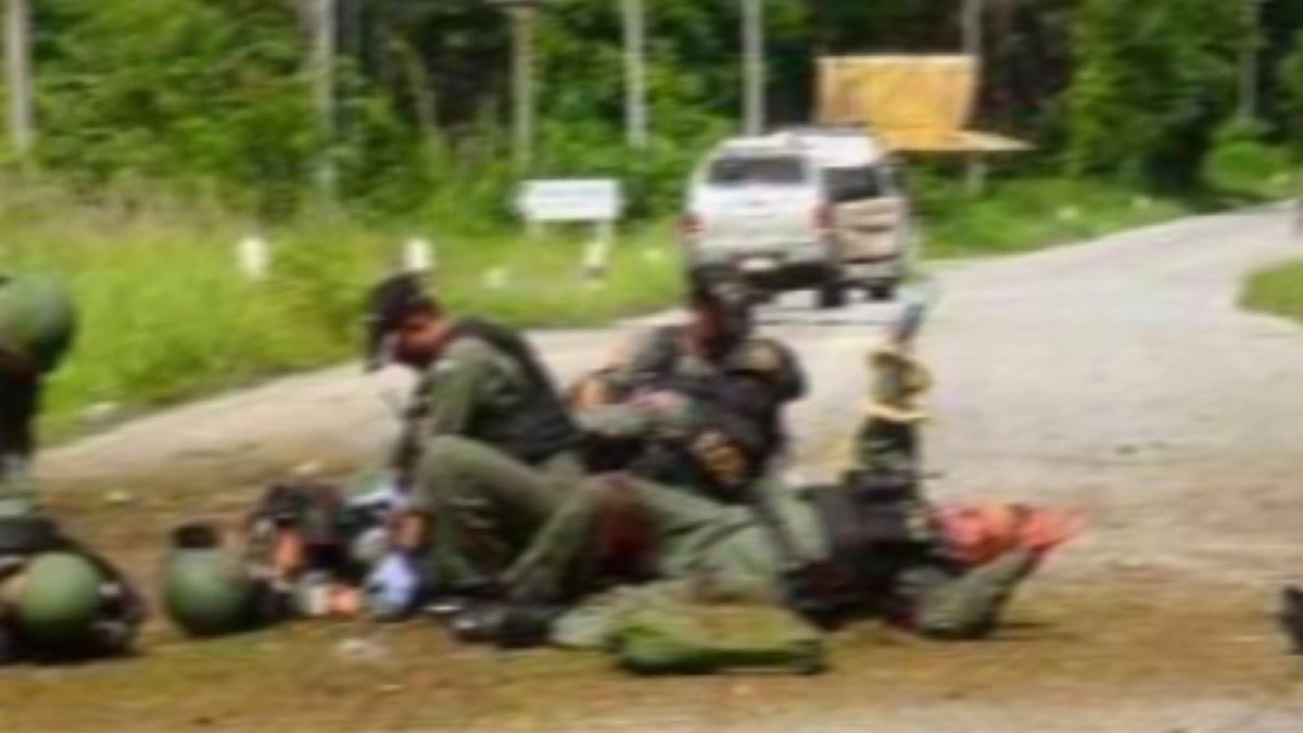 พ่อหนูคือทหารกล้า!! คำพูดสุดเข้มเเข็งของหนูน้อยบุตรชาย "ส.ต.ธเนศ " ที่มีต่อคุณตา..."อย่าร้องครับคุณตา พ่อผมทำเพื่อชาติ ผมยังไม่ร้องเลยครับ"