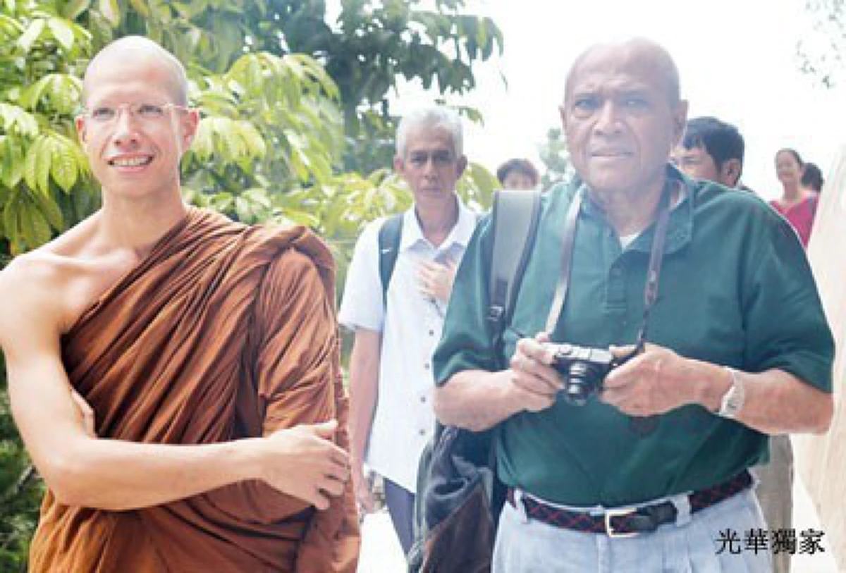 ธรรมะไม่อาจประเมิณค่าได้!!! "พระอาจารย์สิริปัญโญ" ทายาทคนเดียวของมหาเศรษฐีมาเลเซีย ทิ้งมรดกกว่า2แสนล้าน!!! ตั้งปณิธานบวชไม่สึก