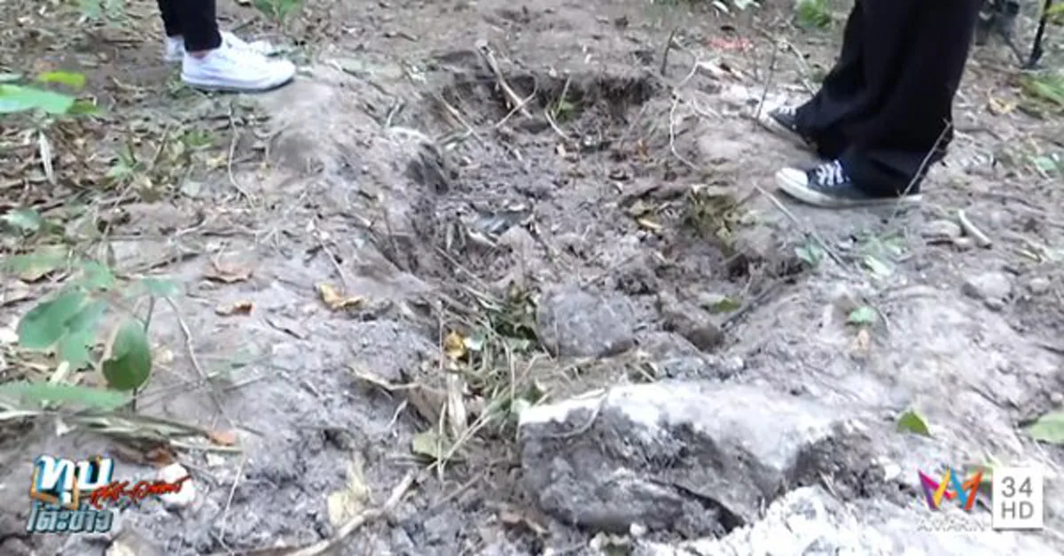 ถึงตายก็ยอม!!! พ่อ"ผอ.อ้อย" ลุยป่าฝ่าดงระเบิด ตามหาชิ้นส่วนกระดูกสันหลังลูก ญาติเล่าวินาทีเจอร่าง...มีสิ่งลึกลับมาดลใจให้หาเจอ!?!