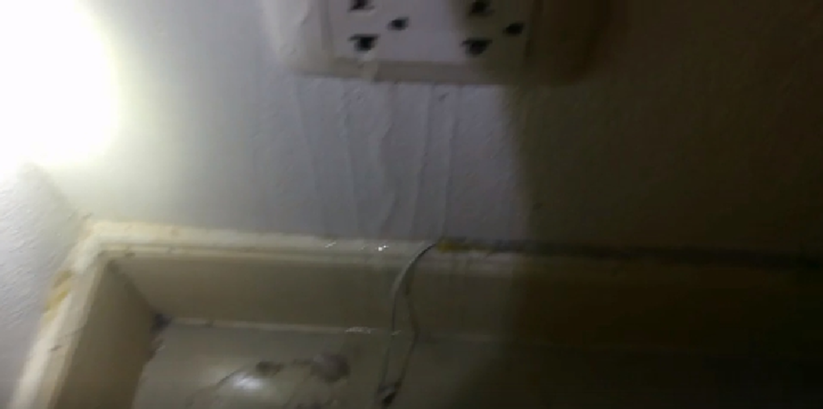 ลูกบ้านโอด ซื้อบ้านหรูอยู่ ฝนตกทีน้ำทะลักออกปลั๊ก