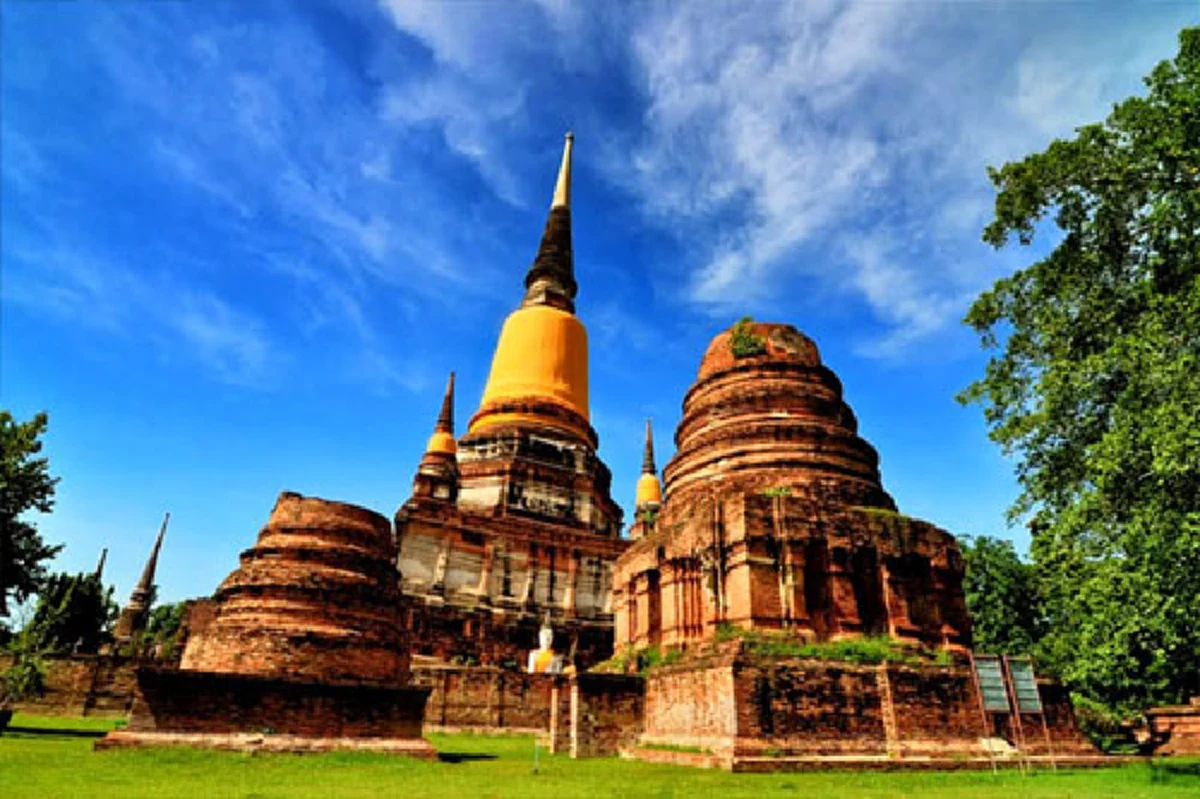 อาถรรพ์ขุมทรัพย์ พระนเรศวรมหาราช ที่วัดป่าแก้ว!! ปู่โสมเฝ้าทรัพย์ ผีหัวขาด ไม่ละเว้นพวกแอบขุดสมบัติ..หลวงปู่สีโห ยืนยัน.