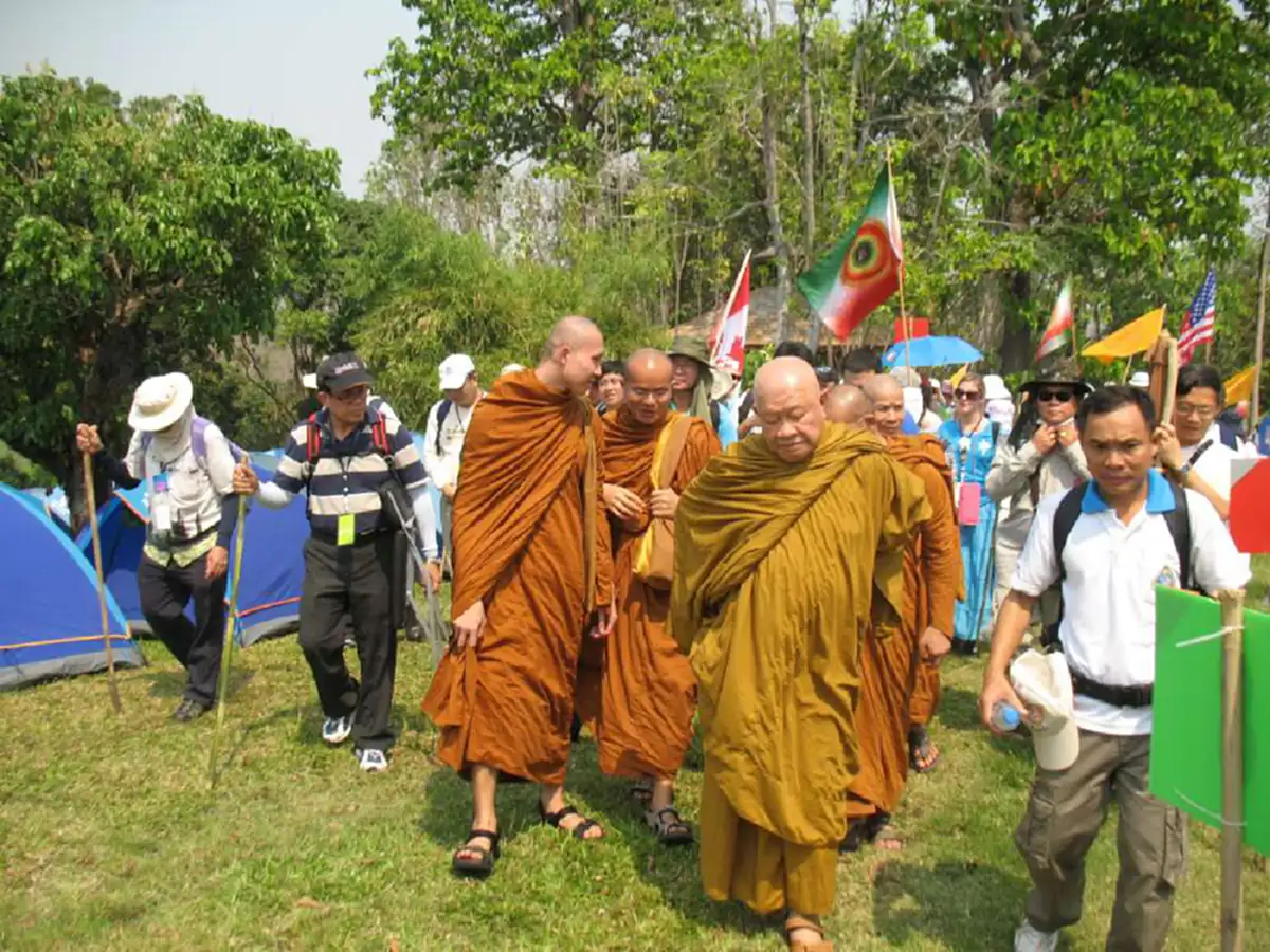 “มันแม่นแล้ว เธอมีความเป็นต่างๆ มีบารมีพอสมควร มิฉะนั้นจะได้บวชหรือ” วาจาหลวงปู่มั่น อันเป็นจุดเริ่มต้นเส้นทางธรรม ของ "หลวงปู่วิริยังค์"