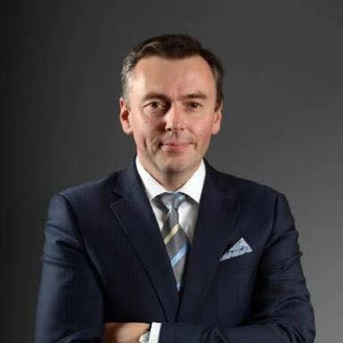 ฮือฮาต๋องเปิดสนุ๊กเกอร์คลับระดับโลก มาร์คกี้เกือบร้อยสวยแจ่มแมวไม่ต่างคลับหรูไฮโซ เปิดตัวสองทุ่มวันนี้เชิญเจสันประธานสนุ๊กเกอร์โลกเปิดงาน