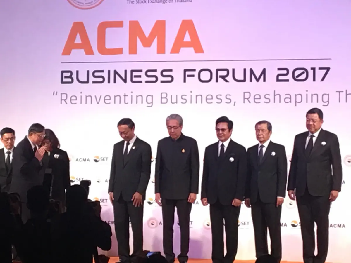 “สมคิด” หน้าบาน หลังWEF ปรับขีดความสามารถไทยดีขึ้น 2 อันดับ ตีปี๊บเศรษฐกิจดีขึ้นดัชนีทุกตัวพุ่ง  ชู “ส่งออกดี ตลาดหุ้นเขียว งบลงทุนตามเป้า