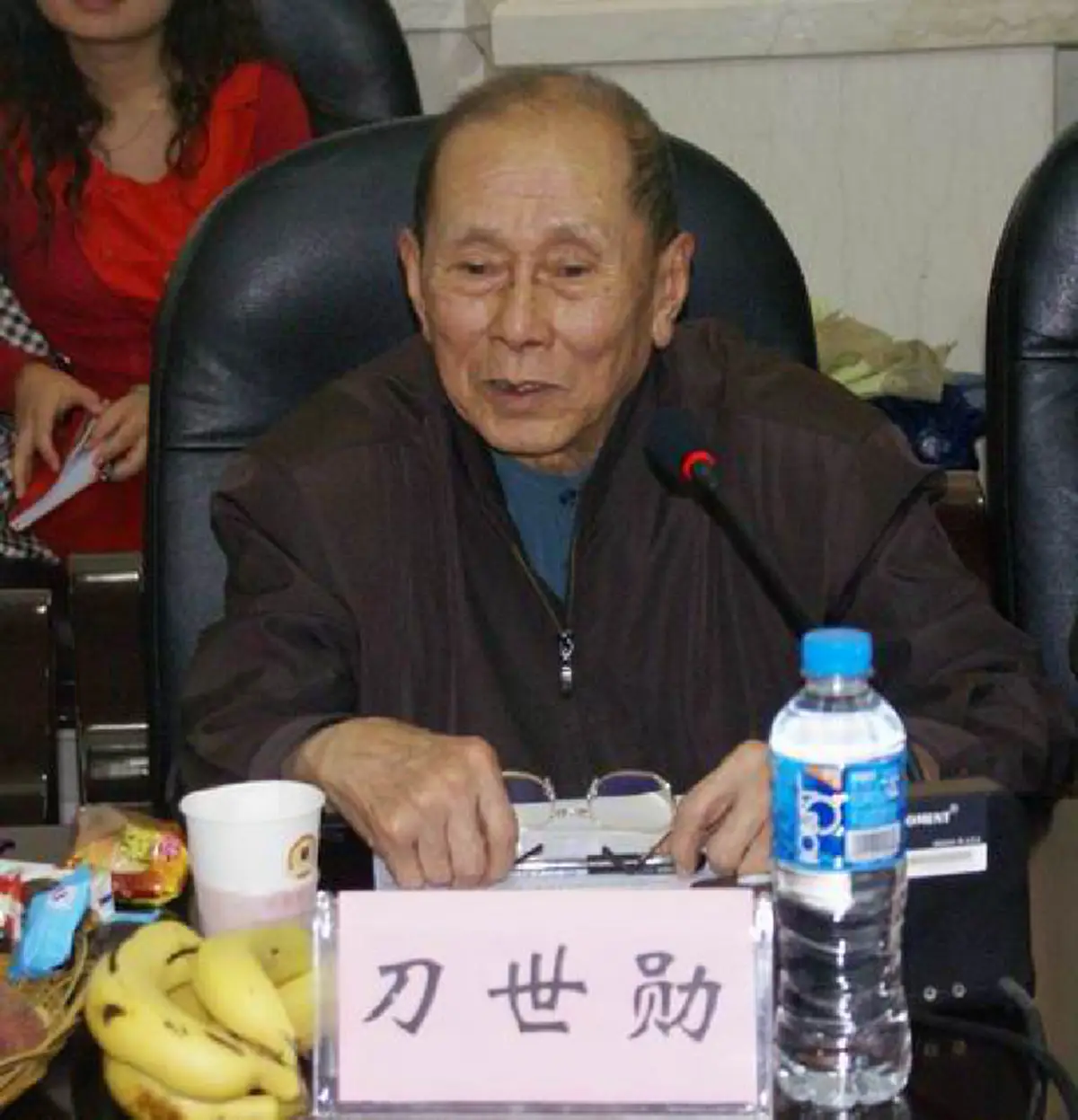 งดงามดอกไม้หลากสี! ชาวไทลื้อในประเทศไทย ถวายอาลัยกษัตริย์เชียงรุ่งองค์สุดท้าย