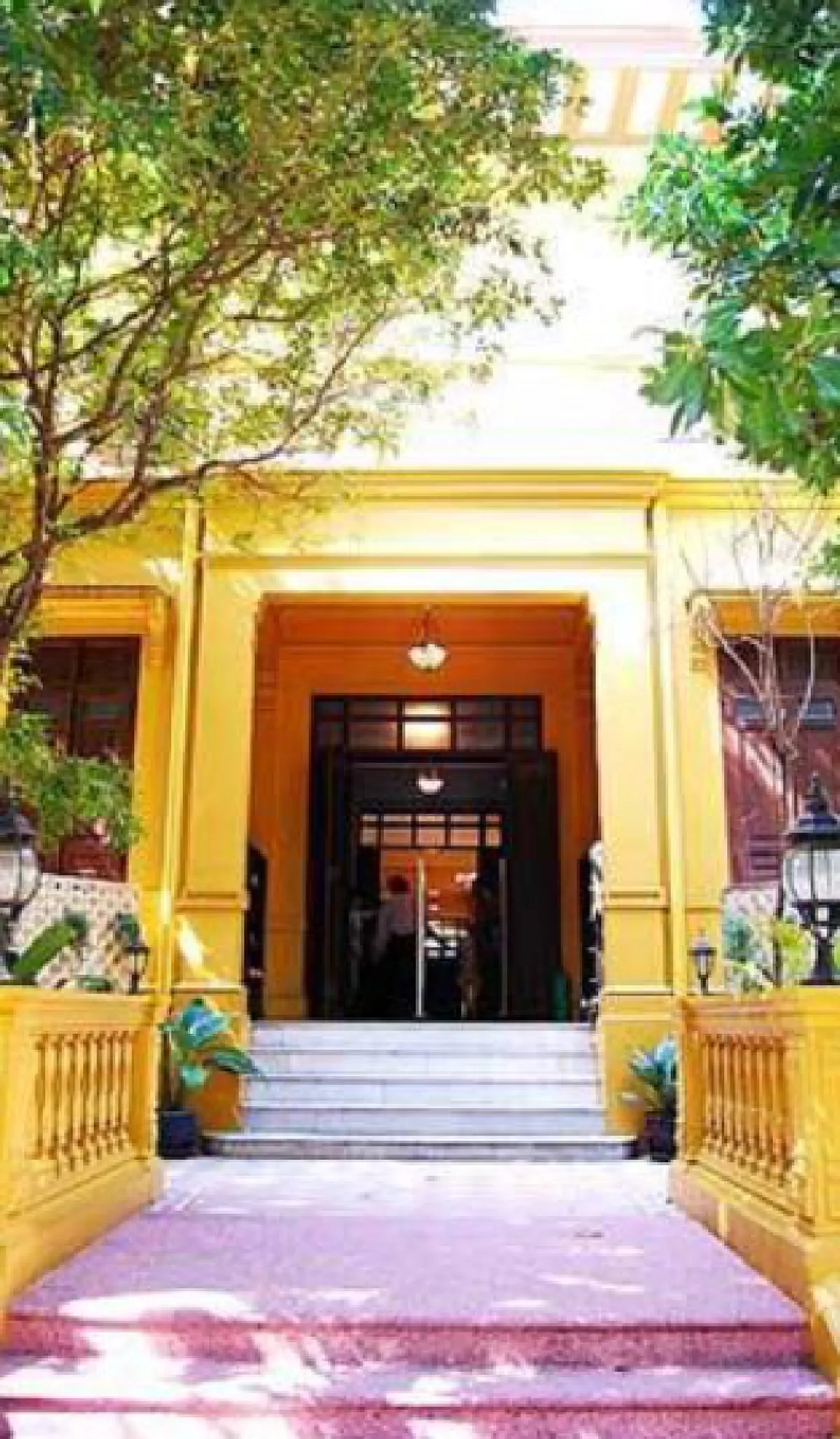 อ่านไปยิ้มไป !!!!เรื่องผีๆที่วังสระปทุม สมเด็จพระเทพฯ ทรงเล่า แบบมีพระอารมณ์ขัน ไม่น่ากลัวสักนิด เพราะ???!!!!