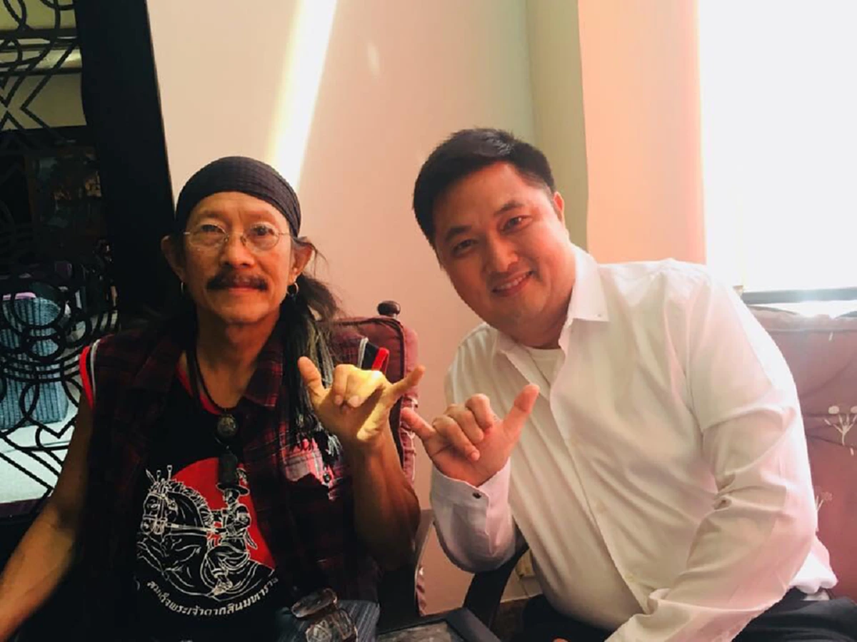 สุพรรณคึกสุดๆ!!!ชาวเลือดสุพรรณบ้านเกิดพี่ตูนเตรียมต้อนรับพี่ตูนอย่างคึกคักแล้ว  แอ๊ด คาราบาวร่วมวิ่ง พร้อมร้องเพลง ต้อนรับหลาน