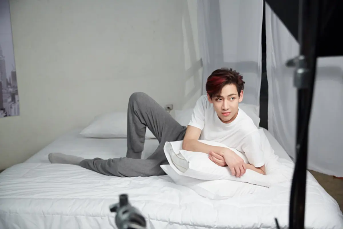 แฟนคลับกรี๊ดสนั่น !!! เมื่อ บอยแบนด์สุดฮอต "แบมแบม GOT7" เผยเรื่องลับบนเตียงครั้งแรก ที่ไม่มีใครรู้มาก่อน !!?