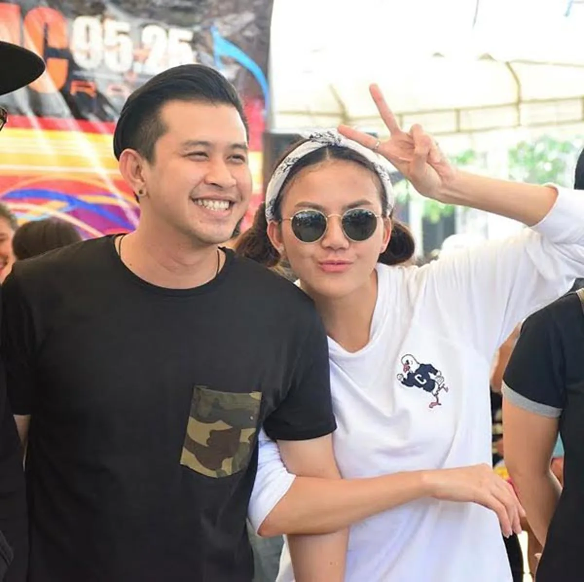 หัวอกลูกผู้ชายก็เจ็บเป็น!! "แจ๊ค ธนพล" เปิดใจปมรักร้าว เคลียร์ชัดๆใครสั่งให้เลิก "จ๊ะ อาร์สยาม"  ก่อนลั่นวาจาทิ้งท้ายยังรอแต่งงานเหมือนเดิม