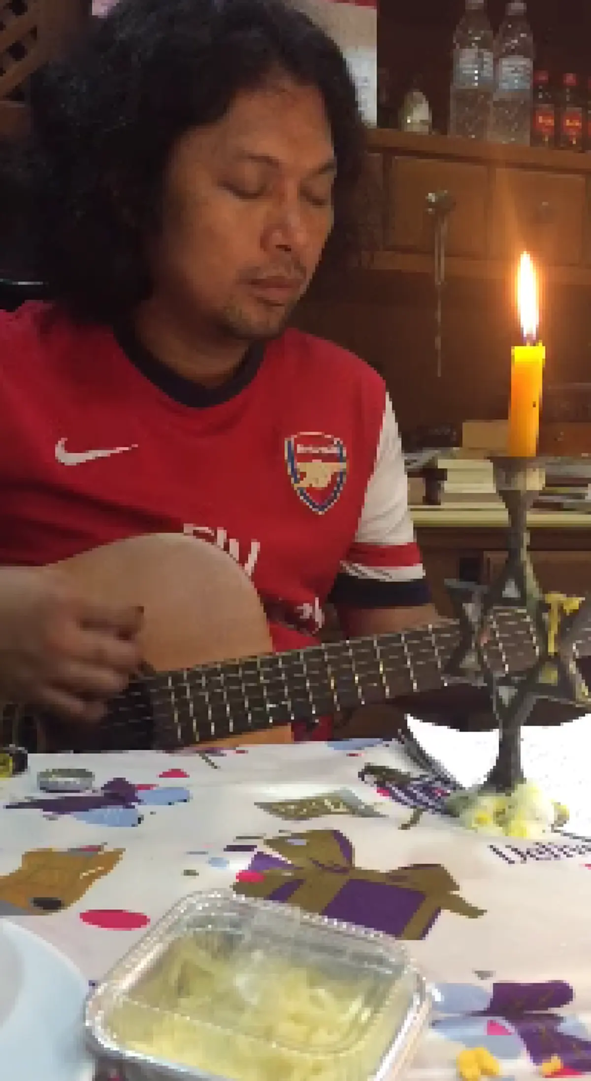 "เสก โลโซ" คนเดิมกลับมาแล้ว ร้องสดๆเพลงใหม่ให้ลูกสาว ขอบคุณหัวใจผู้หญิงยืนเคียงข้าง