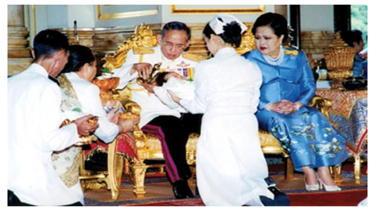 ๑๐ เรื่องราวที่คนไทยควรรู้..ของเจ้าชายองค์น้อย พระเจ้าหลานเธอ พระองค์เจ้าทีปังกรรัศมีโชติ #ขอพระองค์ทรงพระเจริญ
