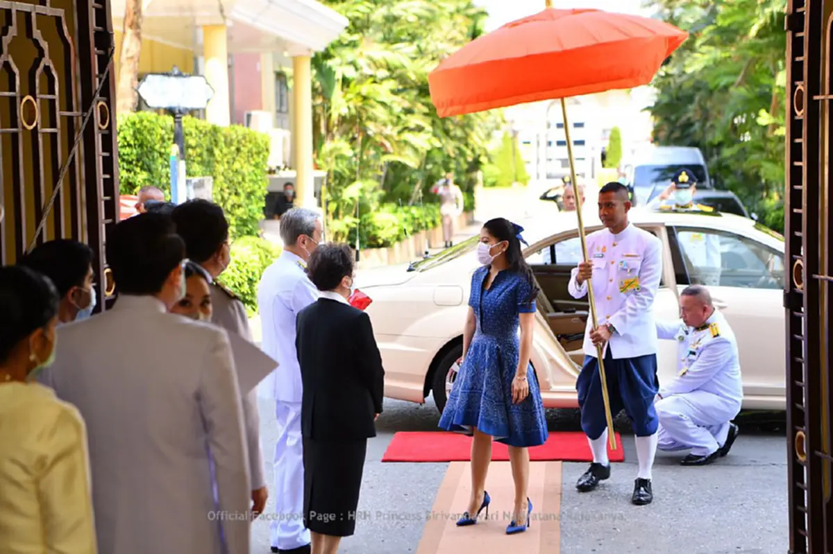 เจ้าฟ้าหญิงสิริวัณณวรีฯ เสด็จฯรพ.ศิริราช พระราชทานทรัพย์ส่วนพระองค์ ร่วมโครงการนักรบเสื้อขาว พร้อมบริจาคเวชภัณฑ์จำเป็น