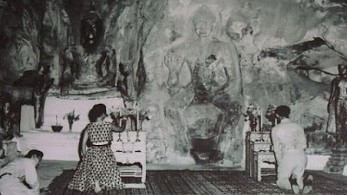 ตามรอยพ่อหลวงในอดีต!!! คราเสด็จถ้ำจอมพล ราชบุรีครั้งแรกกว่า ๖๑ปีที่ยังตราตรึงในความทรงจำชาวราชบุรีมิรู้ลืม#รวมภาพหาดูยากในอดีต