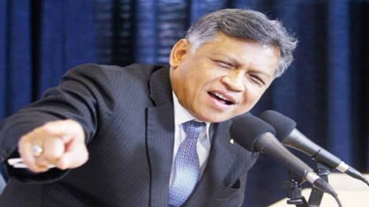 "ถ้าเราเตรียมตัวให้พร้อมเสมอ...โอกาสจะเดินเข้ามาหาเราเอง" หลากข้อคิดดีๆ ที่ยิ่งอ่านแล้วยิ่งอาลัยในการจากของ “สุรินทร์ พิศสุวรรณ”