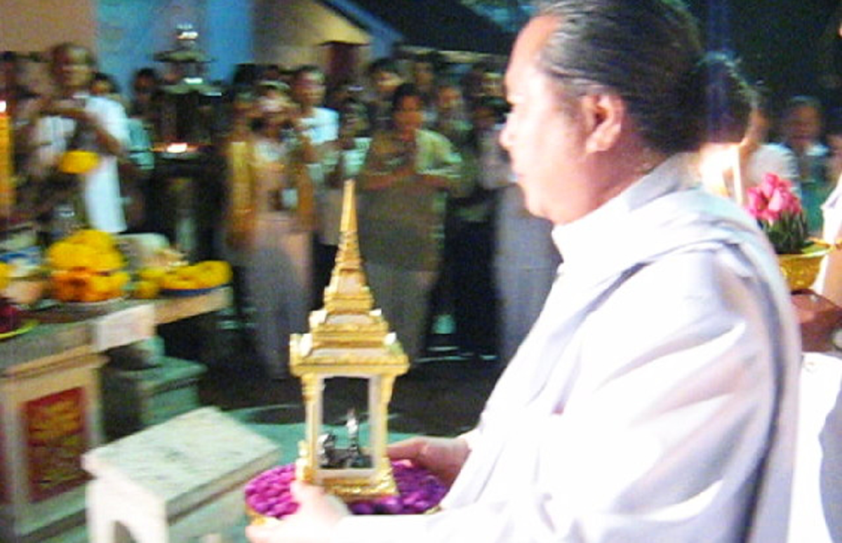 ปิดประตูศิวาลัย