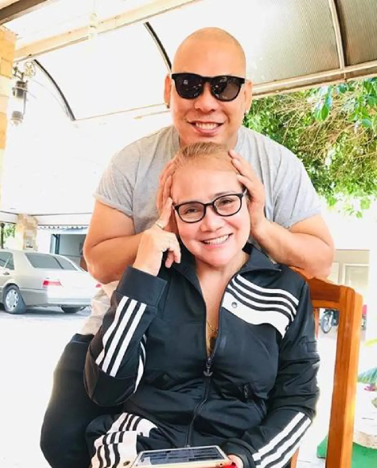 "โหน่ง ชะชะช่า" เปิดใจอดีตเคยทิ้งครอบครัวไปมีผู้หญิงอื่นเป็นปี แต่ผ่านมาได้เพราะเขารอผม