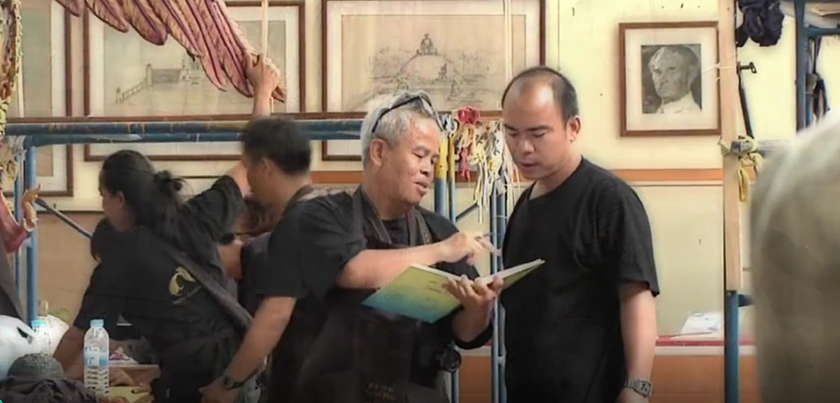 เราต้องทำหน้าที่ที่ได้รับให้ดีที่สุด!  ชมเบื้องหลังงานประติมากรรมประกอบพระเมรุมาศ ร.9 (มีคลิป)