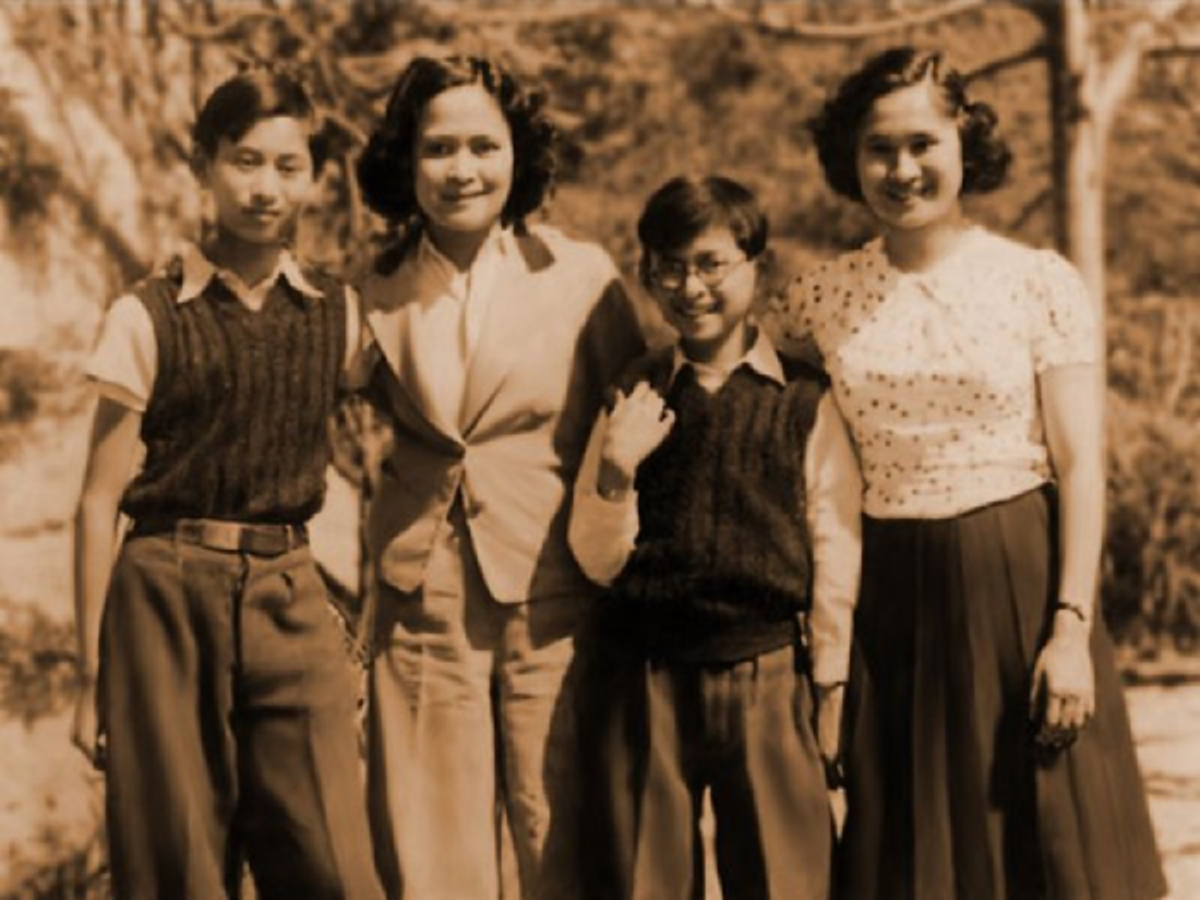 น้อยคนนักที่จะรู้!! พระนามแรกประสูติ ของ "ในหลวงรัชกาลที่ 9" และความเป็นมาแต่ละพระนาม