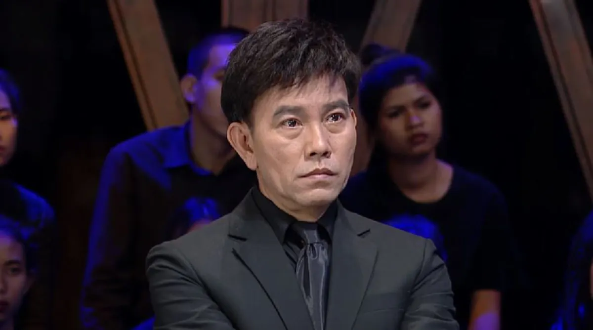 แม่นอะไรเบอร์นั้น!! "พ่อกุญแจซอล" อึ้ง! โดน "ริว" ทัก! ครอบครัวร้อนเป็นไฟ! วิธีแก้! ต้องย้ายข้าวของลูกสาวออกไปให้หมด!! (คลิป)