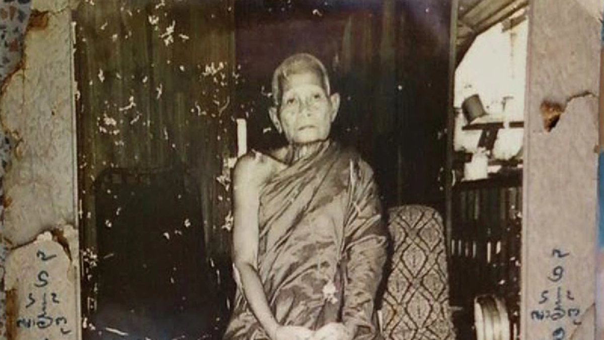 การแผ่ส่วนบุญส่วนกุศลแผ่เมตตาจิต ควรทำเมื่อไหร่และทำแบบไหน หลวงปู่แหวน!!! ท่านยืนยันไว้เสมอว่าทำเช่นไรดีที่สุด